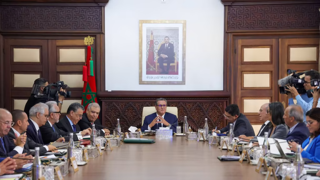 خلاف داخل حكومة أخنوش حول مشاريع الربط المائي بين بركة والبواري