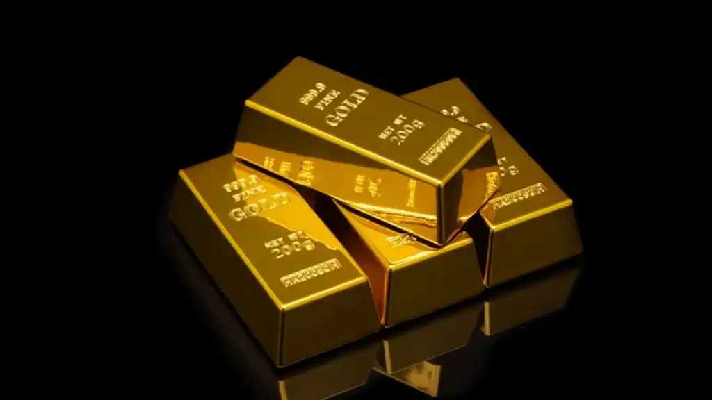 الذهب يسجل مستوى قياسيًا جديدًا وسط مخاوف من الرسوم الأمريكية