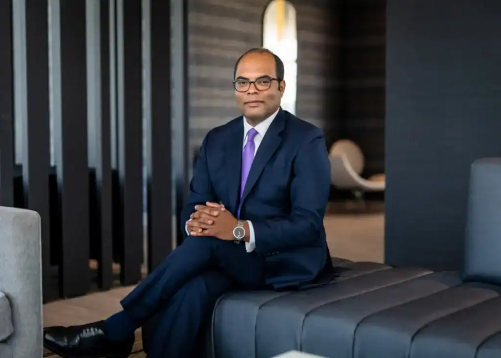 أنس باري يدعو المغرب لإنشاء وزارة وجامعة للذكاء الاصطناعي