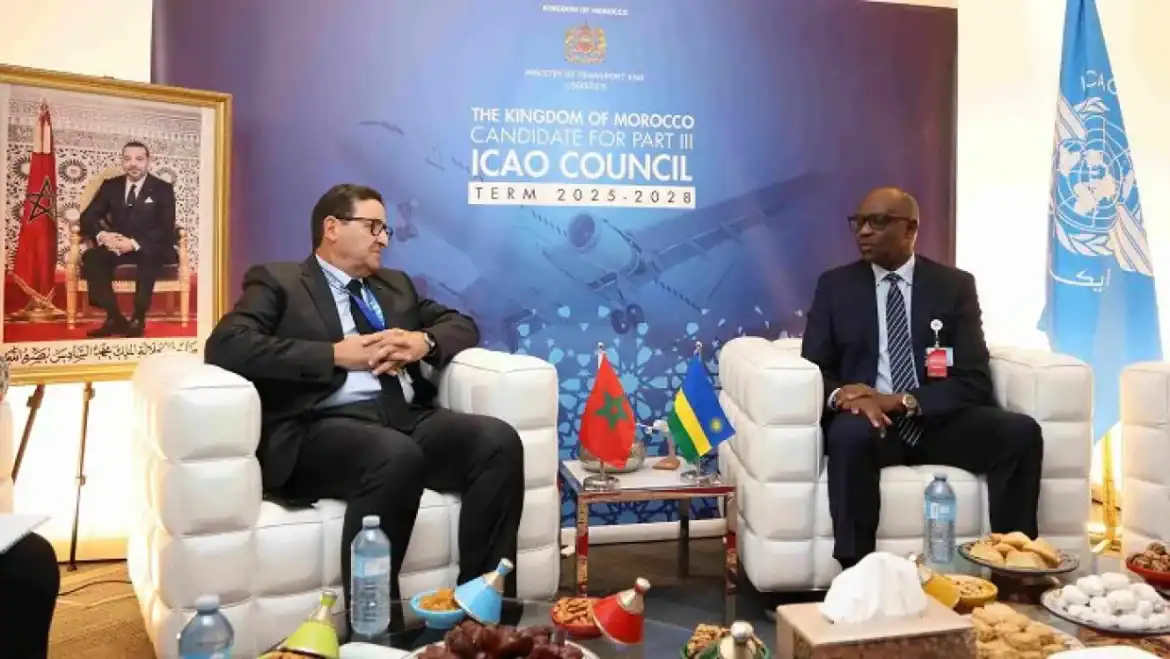المغرب ورواندا يوقعان اتفاقية لتعزيز النقل الجوي في 2025
