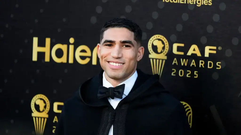 أشرف حكيمي أفضل لاعب أفريقي 2025 والمغرب يحصد أكثر الجوائز
