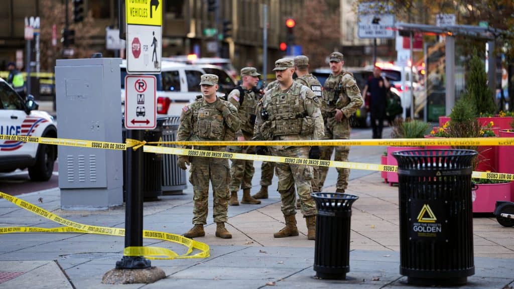 أمريكا تعلِّق طلبات اللجوء الأفغانيِّ بعد إطلاق نار قرب البيت الأبيض