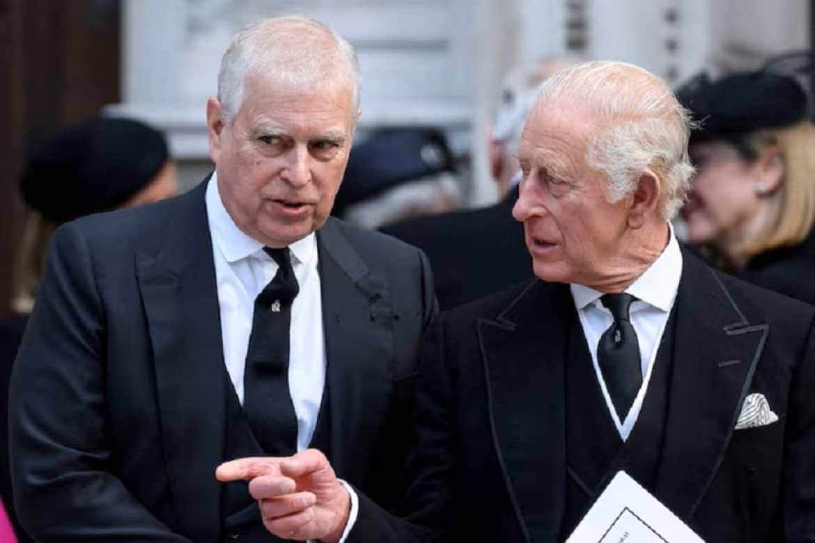 اعتقال الأمير أندرو شقيق الملك تشارلز بتهمة إساءة استخدام المنصب