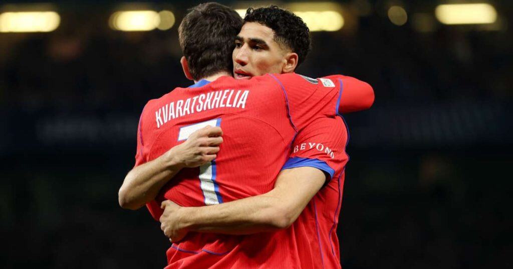 أشرف حكيمي يحطم رقماً قياسياً تاريخياً في دوري أبطال أوروبا